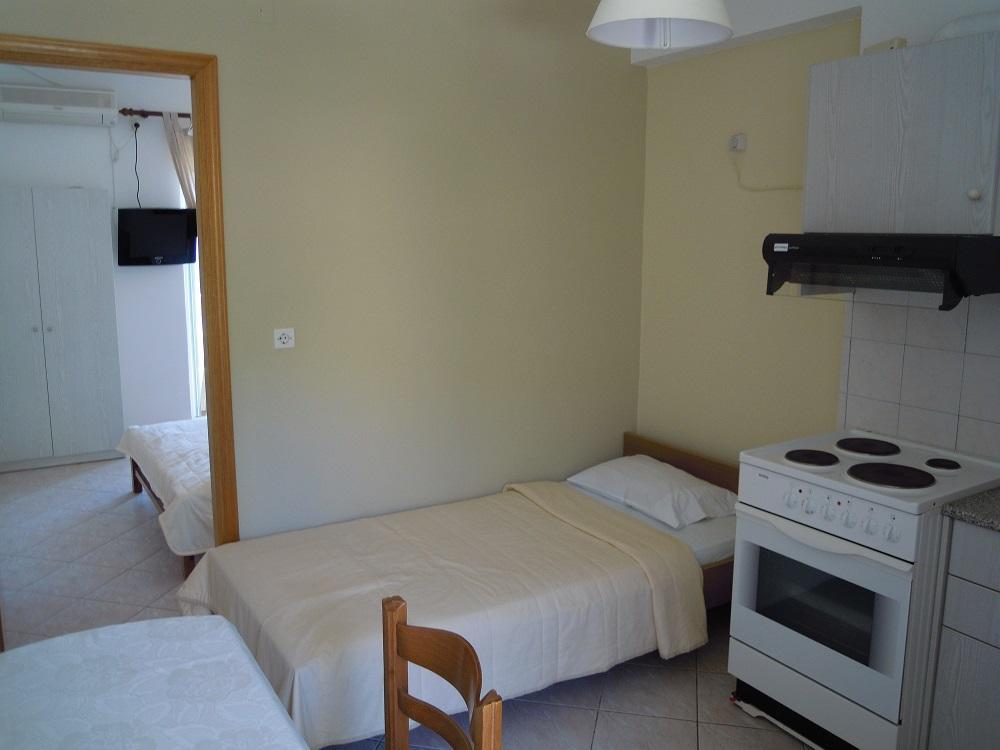 Almirikia Apartments Mourteri Zewnętrze zdjęcie