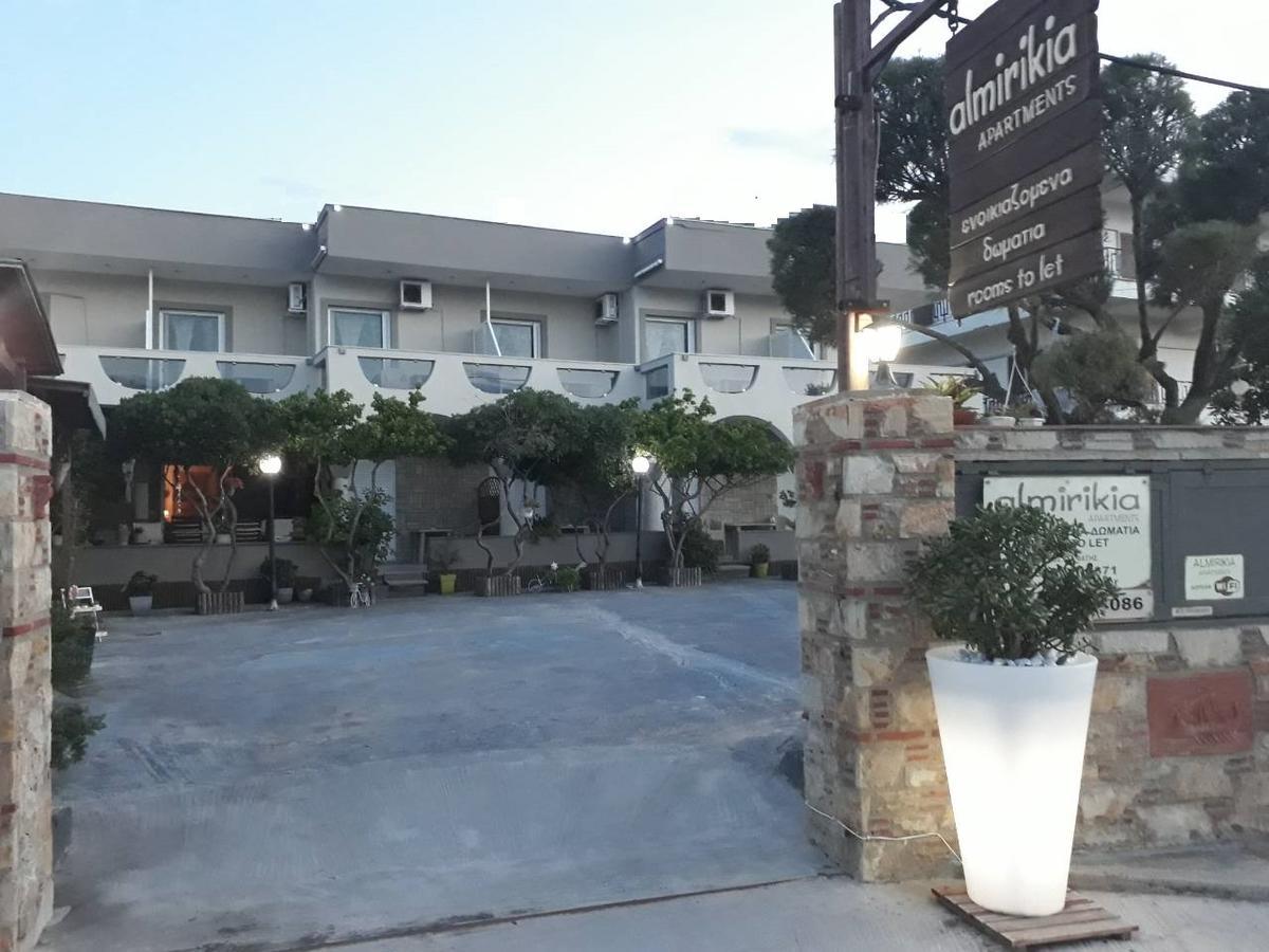 Almirikia Apartments Mourteri Zewnętrze zdjęcie